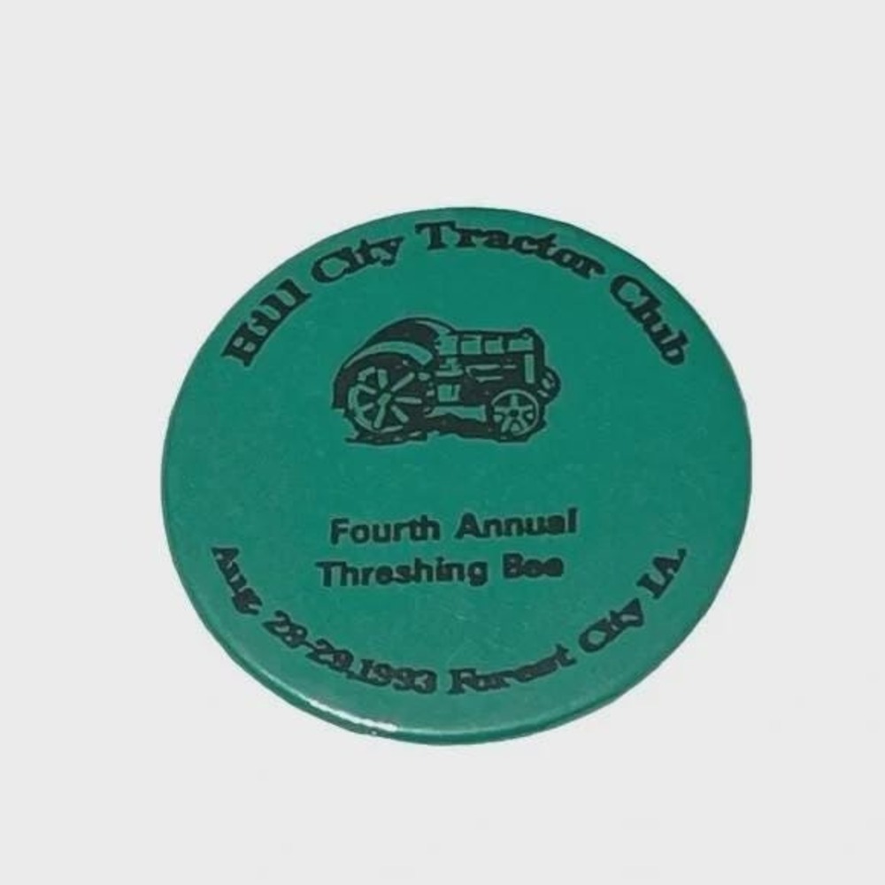 4th Annual Threshing Bee Vintage Pinback Button 1993 Forest City‎ Iowa